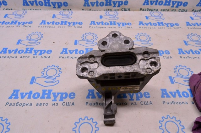 68164710AE CHRYSLER Подушка (опора) двигателя левая купить в Украина