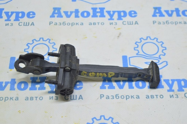 68243645AA CHRYSLER Ограничитель открывания двери задний купить в Черновцы