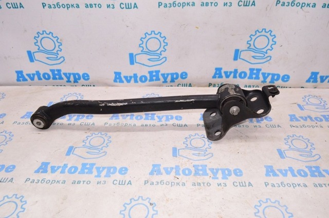 Продольная задняя тяга правая 68246739AA CHRYSLER