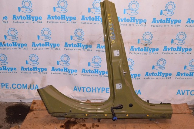 Крыло заднее правое 68263222AA CHRYSLER