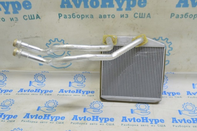 Радиатор отопителя 68266040AA CHRYSLER