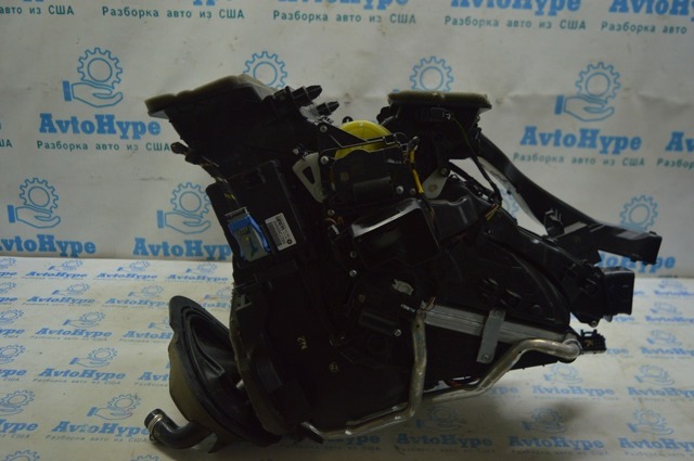Корпус печки в сборе 68350331AA CHRYSLER