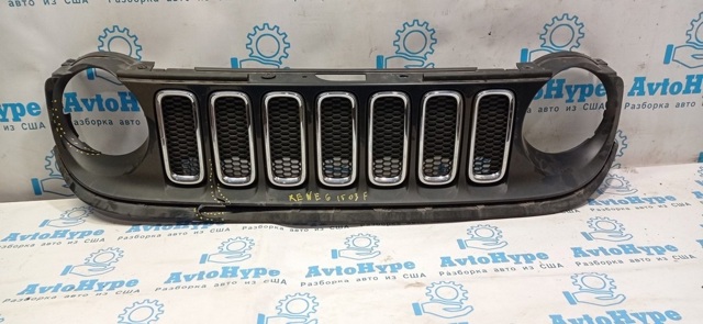 Облицовка радиатора 68406187AA CHRYSLER