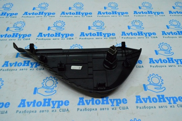 684205NA0A NISSAN Крышка боковая панели "торпедо", левая купить в Сумы