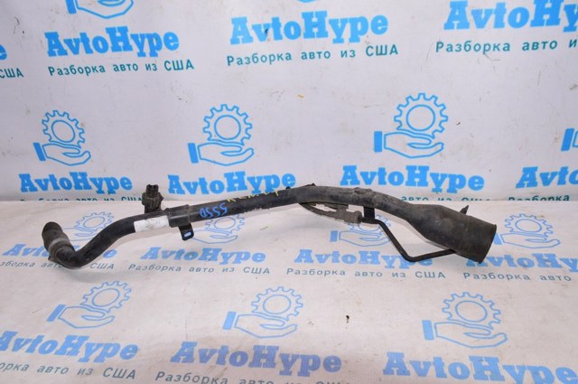 Шланг заливной горловины, топливного бака 68472081AA CHRYSLER