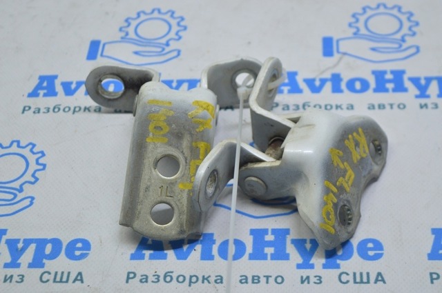 6872002020 TOYOTA Петля двери передней левой купить в Павлоград