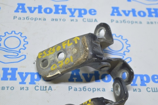 6872012151 Петля двери передней левой купить Житомир