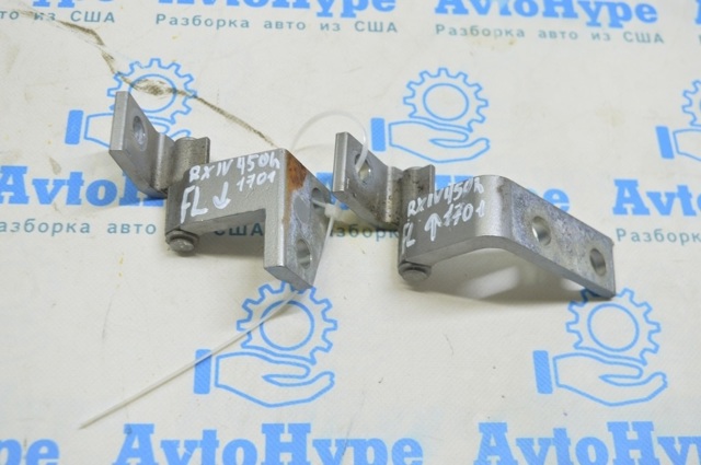 Завеса двери передней левой 6872048010 TOYOTA
