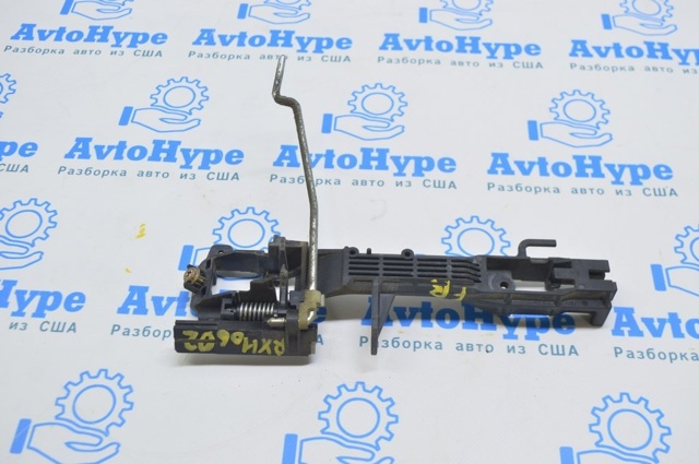 TOYOTA 6920128010 Держатель наружной ручки двери передней правой в наличии Чернигов