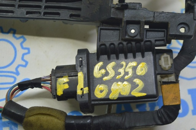 6920230040 TOYOTA Держатель наружной ручки двери передней левой купить в Черкассы
