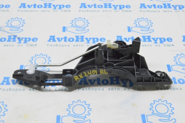 Держатель наружной ручки двери, задней левой 6920448080 TOYOTA