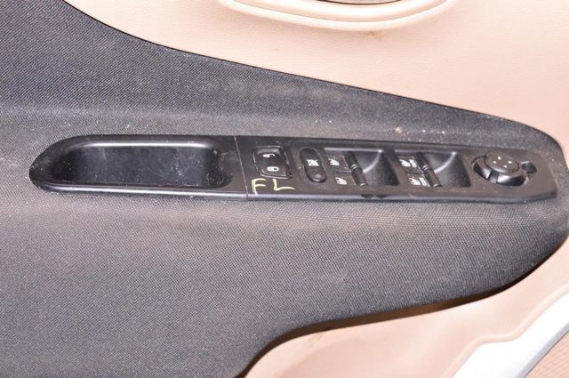 6EZ84LXHAA CHRYSLER Кнопочный блок управления стеклоподъемником передний левый купить в Сумы
