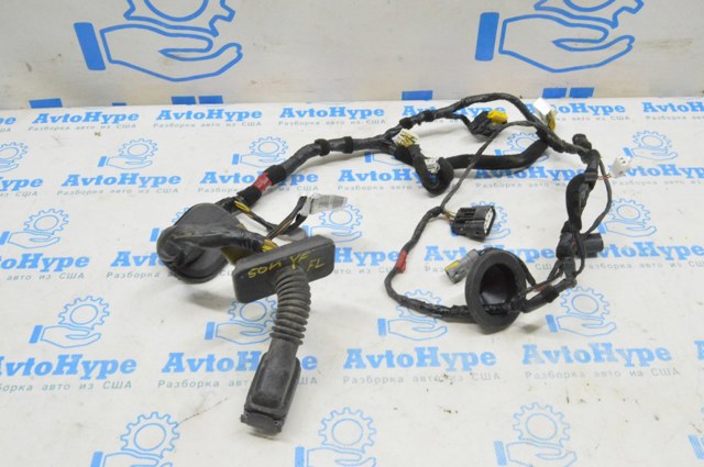Ремень безопасности передний левый 6TQ00LXHAA CHRYSLER