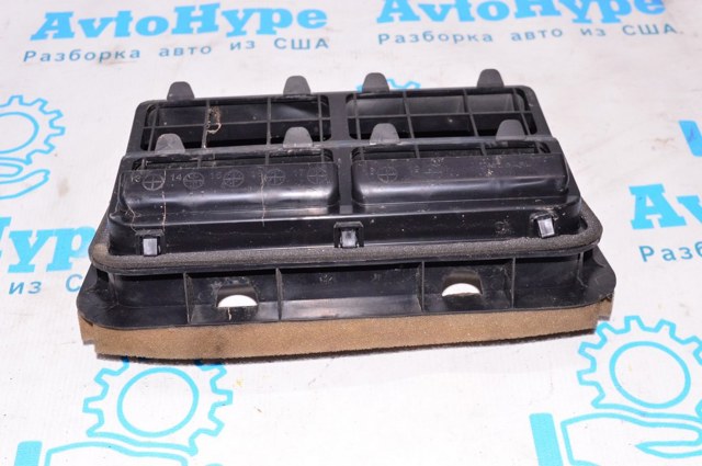 SUBARU 72651AJ01A Решетка вентиляции салона задняя в наличии Украина