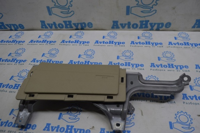 Эйрбэг защиты коленей нижняя 7390048020A0 TOYOTA