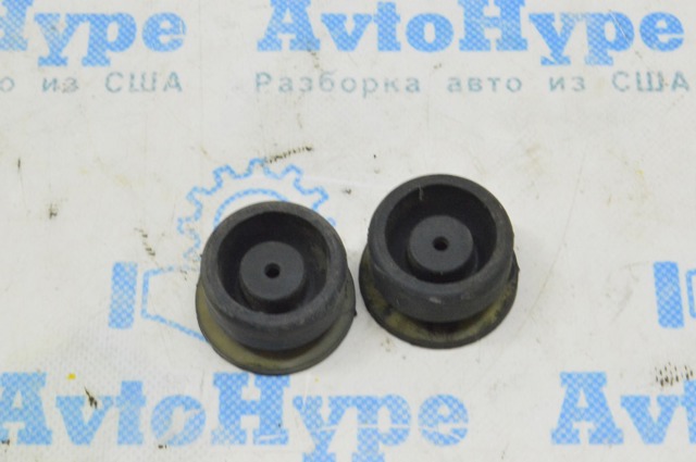 HONDA 74172SWA000 Подушка радиатора кондиционера нижняя в наличии Черновцы