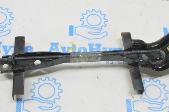 7440448110 TOYOTA Подставка аккумулятора купить в Киев