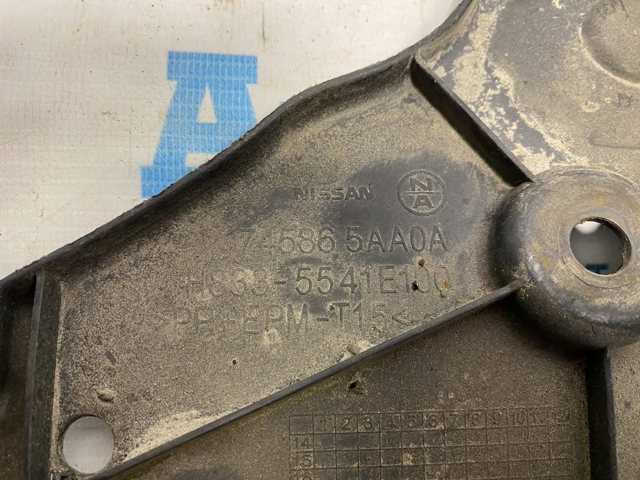 NISSAN 745865AA0A в наличии Павлоград