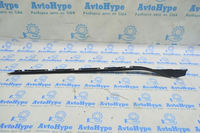 Правый молдинг ветрового стекла 7553548010 TOYOTA