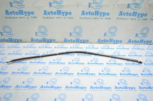 Молдинг опускного стекла двери задней, левой 7576406090 TOYOTA