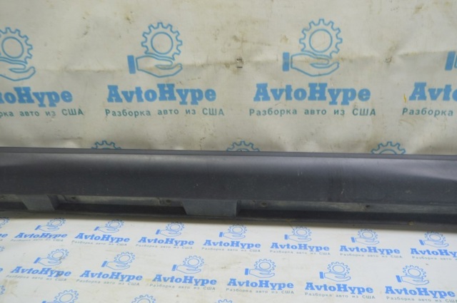 7585048010 Накладка (молдинг) порога наружная правая купить Киев