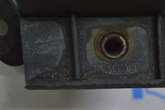 TOYOTA 7586233030 в наличии Одесса
