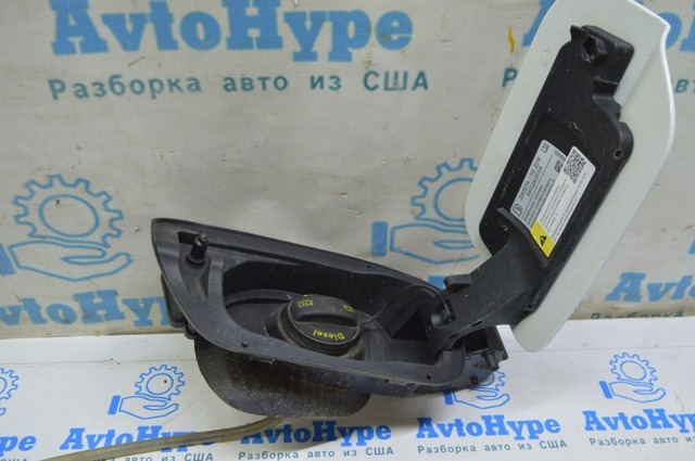 VAG 760809857C Лючок бензобака в наличии Харьков