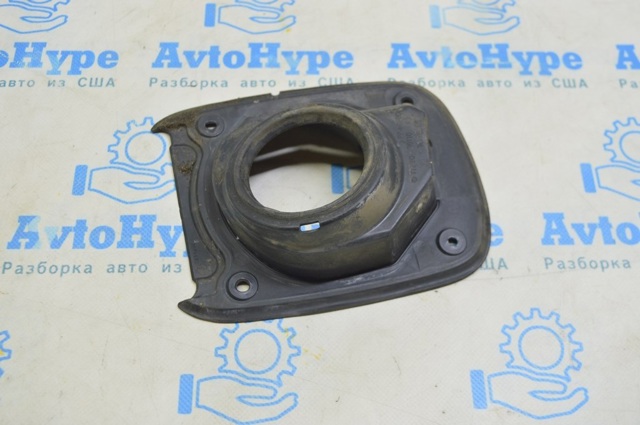 7729030110 TOYOTA Корпус заливной горловины топливного бака купить в Одесса