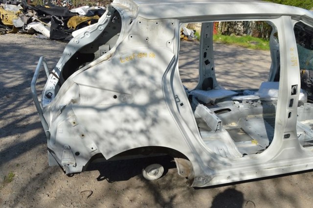 Боковая часть задняя правая 781125SA0A NISSAN