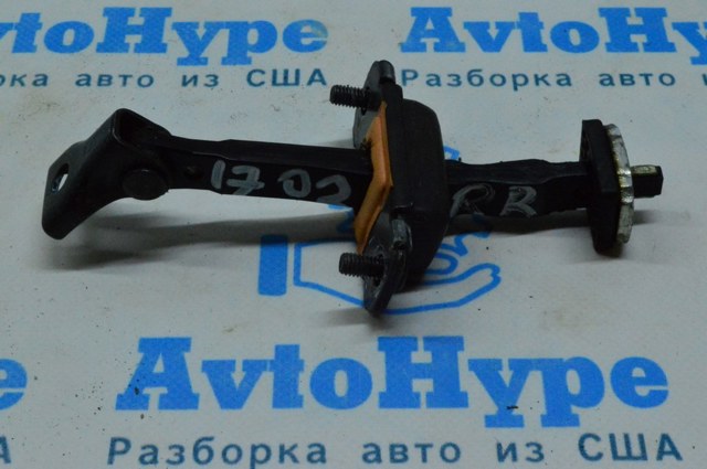 Ограничитель открывания двери, задний правый 79490F2000 HYUNDAI