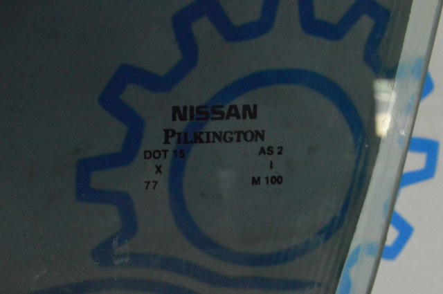 NISSAN 803015SF0A Стекло двери передней левой в наличии Ужгород