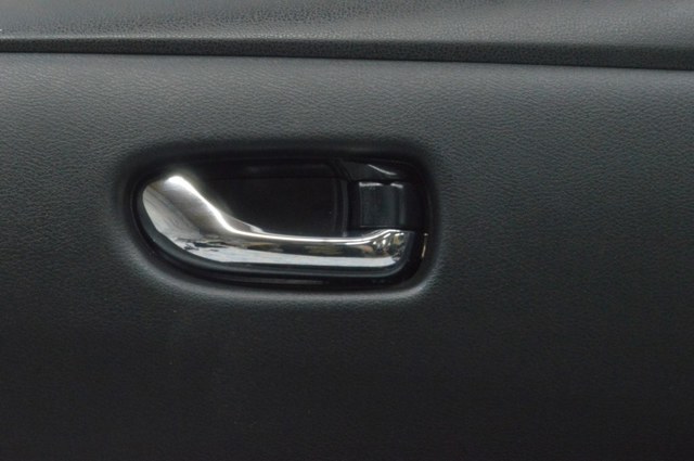 Ручка правой двери наружная 806703NF1A NISSAN