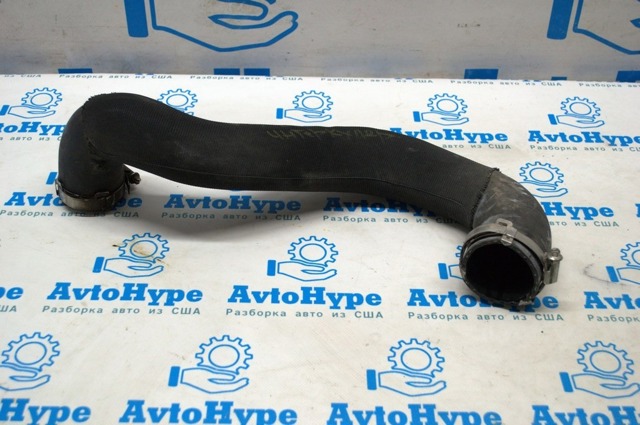 Патрубок интеркуллера 80A145738M VAG