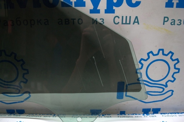 VAG 80A845201A Стекло двери передней левой в наличии Кривой Рог