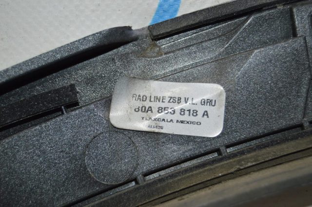 VAG 80A853818AGRU Расширитель (накладка) арки заднего крыла правый в наличии Харьков