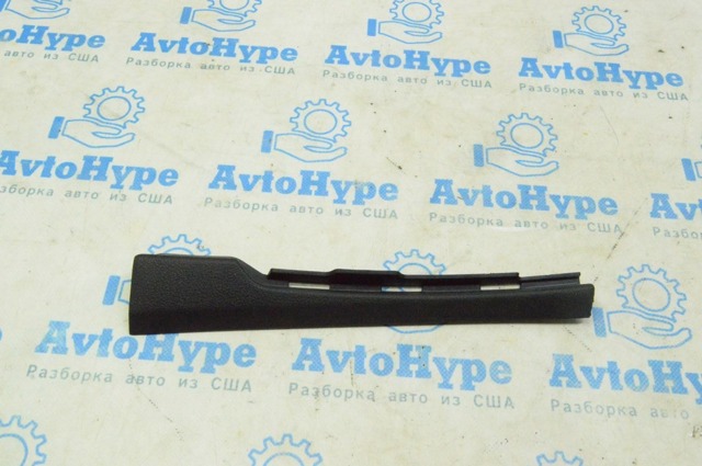 VAG 80A8682044PK Обшивка стойки кузова внутренняя передняя правая в наличии Ужгород