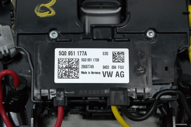 80A947135BJBC5 VAG Плафон салона купить в Ровно