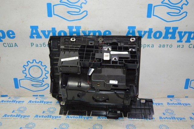80B857035C6PS Ящик перчаточный (бардачок) купить Ровно