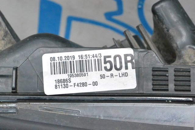 TOYOTA 8114510B00 Правая фара в наличии Киев