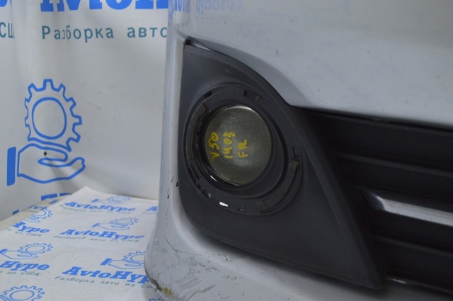 Противотуманка правая 8121006071 TOYOTA