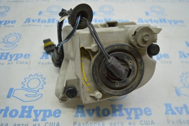 TOYOTA 8121153290 Фара противотуманная правая в наличии Харьков