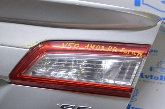 Фонарь задний правый, внутренний 8158006380 TOYOTA