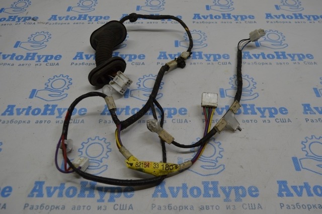 Электропроводка задней двери 8215433180 TOYOTA
