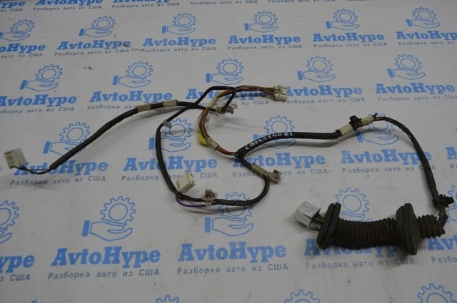 TOYOTA 8215433180 Жгут проводов задней двери в наличии Черновцы