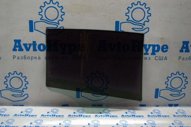 823135DA0A Стекло двери задней левой купить Полтава