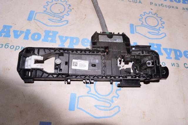 826105DM1A NISSAN Держатель наружной ручки двери задней правой купить в Кривой Рог