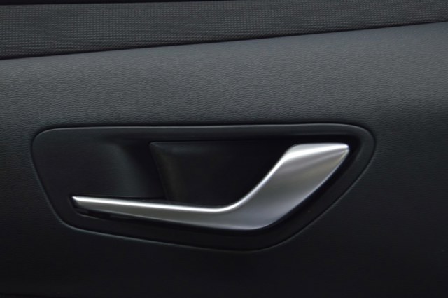 Ручка двери передней внутренняя левая 82610N7000LS5 HYUNDAI