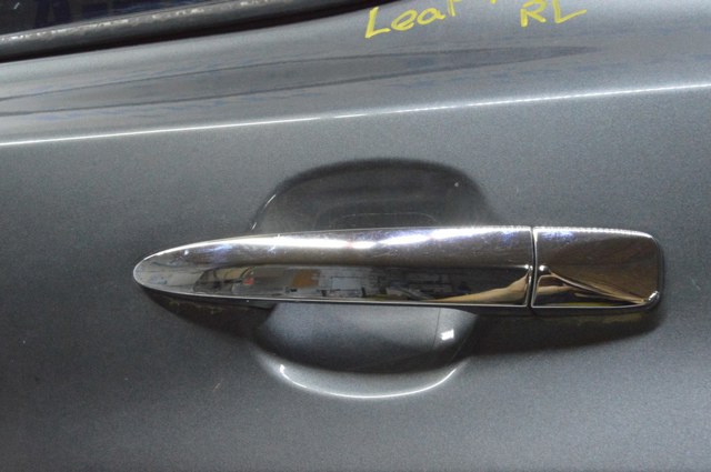 Ручка двери задней наружная 826409N00A NISSAN