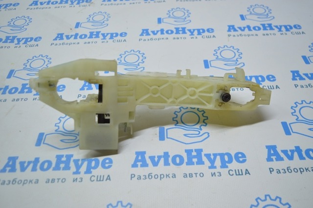 HYUNDAI 82665F2000 Держатель наружной ручки двери передней правой в наличии Кривой Рог
