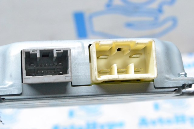 SUBARU 82714FL000 в наличии Винница